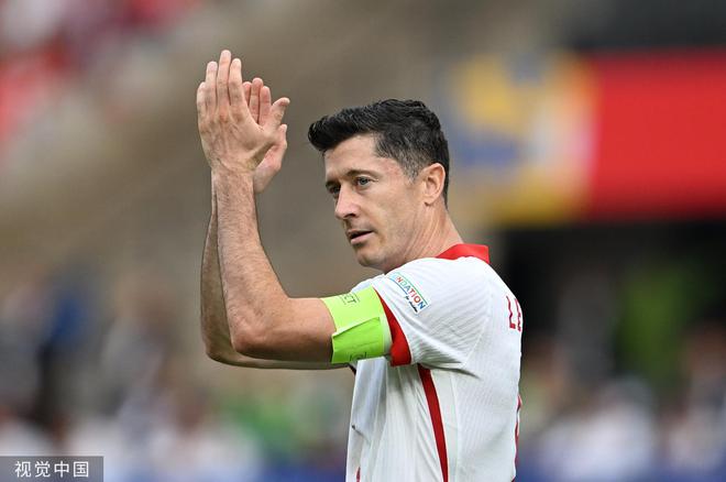 ：歐洲盃-萊萬替補無功中超舊將點射 奧地利3-1波蘭