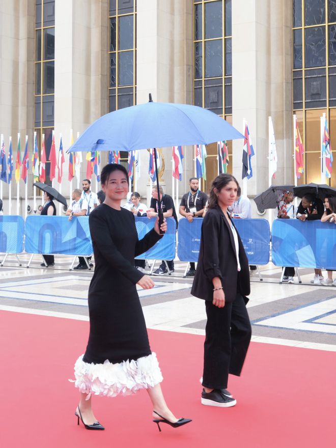 星歐平台官網:郭晶晶、惠若琪新身份亮相奧運會!她們都是人生的冠軍