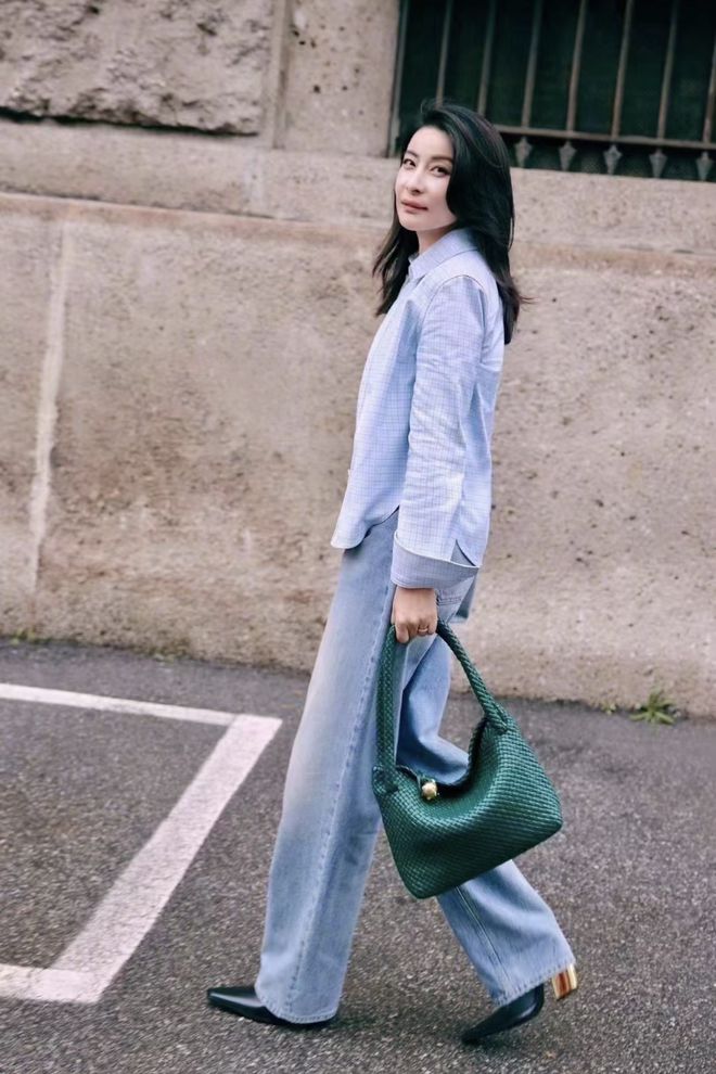 星歐平台官網:郭晶晶、惠若琪新身份亮相奧運會!她們都是人生的冠軍